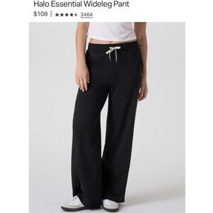 Vuori Black Halo Essential Wideleg Pants